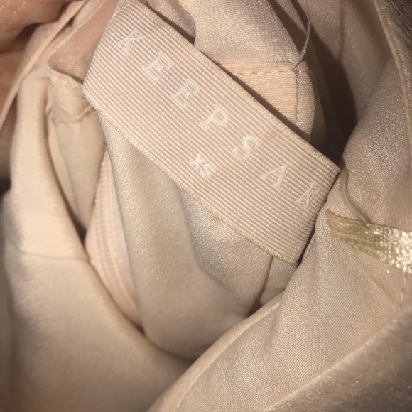 🌷 KEEPSAKE dress 🌷 - Picture 4 of 5